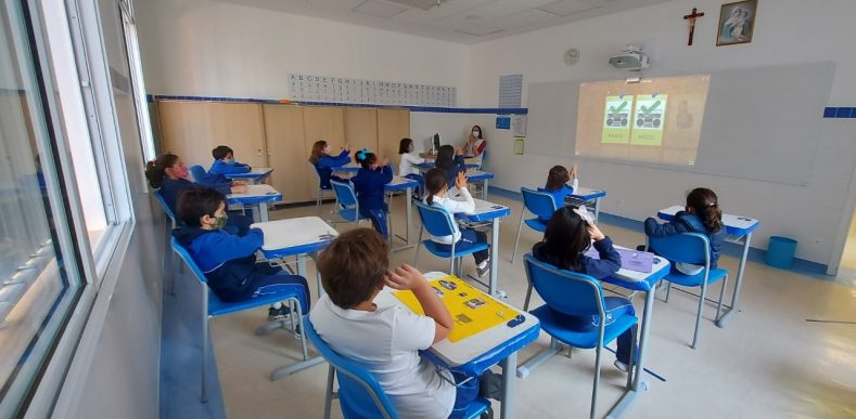Lições de casa e estudos